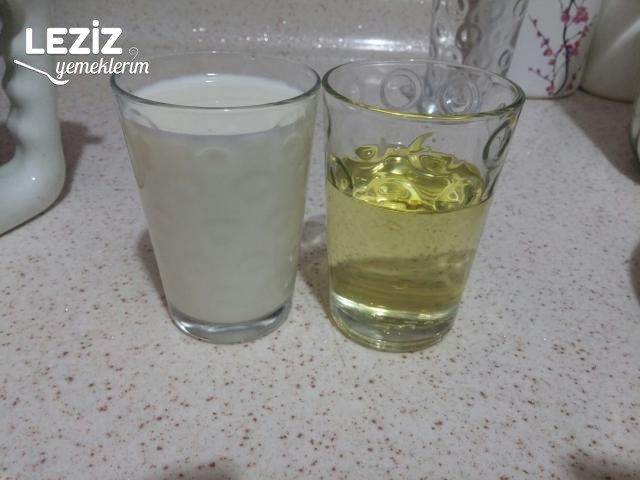 Çikolata Dolgulu Yumuşacık Kek Tarifi