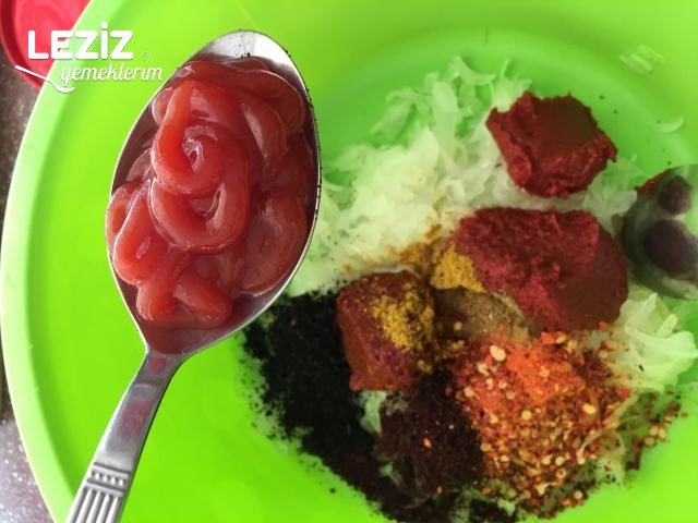 Urfa Usulü Acı Ezme