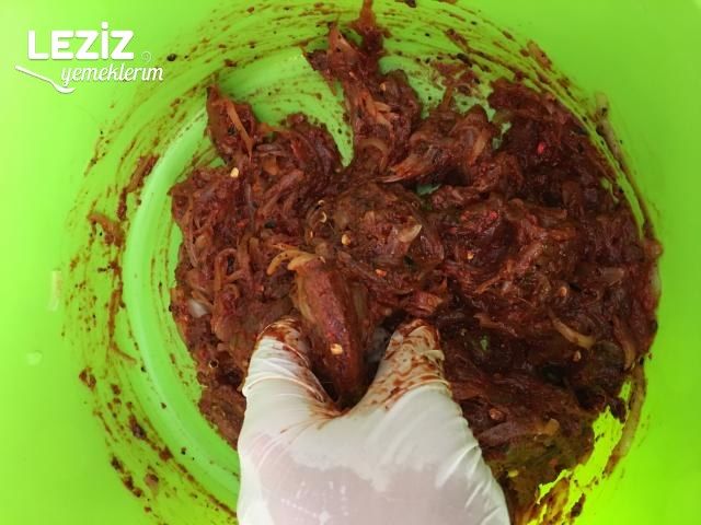 Urfa Usulü Acı Ezme