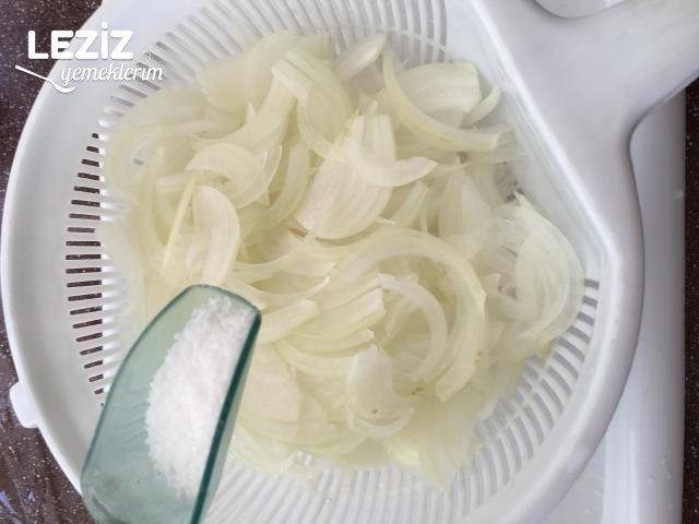 Urfa Usulü Acı Ezme