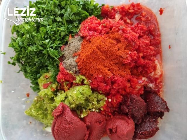 Evde Lahmacun İçi Nasıl Yapılır