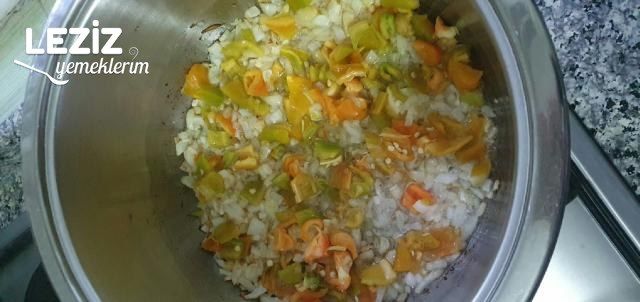 Sebzeli Bulgur Pilavı