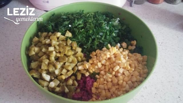 Muhteşem Şalgamlı Bulgur Salatası