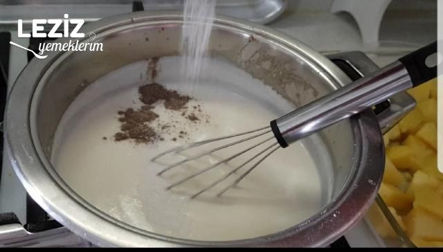 Beşamel Soslu Patatesli Tavuk Tarifi