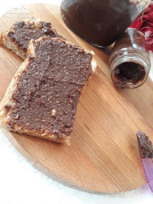 Kahvaltılık Sürülebilir Çikolata Tarifi (Hurmalı Ve Şekersiz)