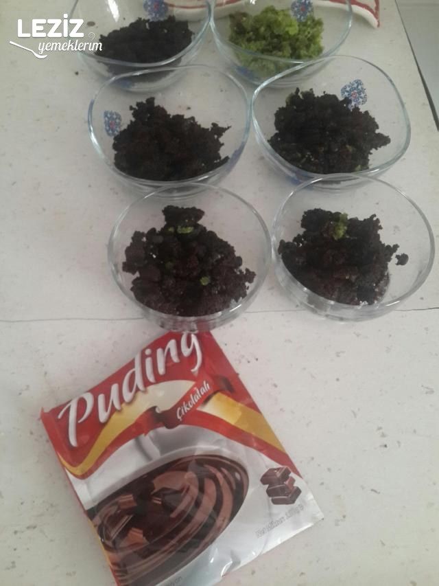 Çikolatalı Pasta Tadında Çok Pratik Kuplar