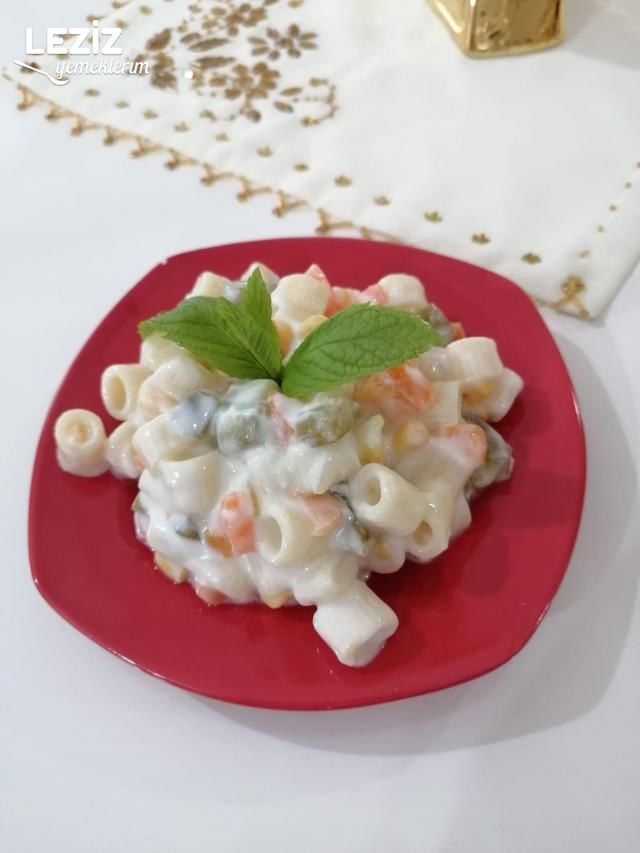 Makarna Salatası Tarifi (Yoğurtlu Mayonezli)