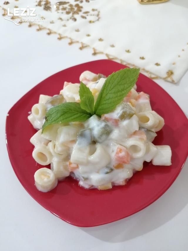 Makarna Salatası Tarifi (Yoğurtlu Mayonezli)