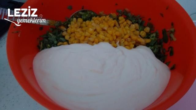 Semizotu Salatası Nasıl Yapılır