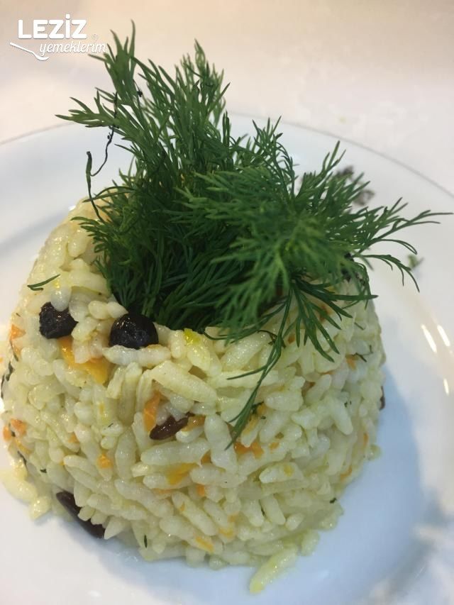 Havuçlu Kuşüzümlü Pilav
