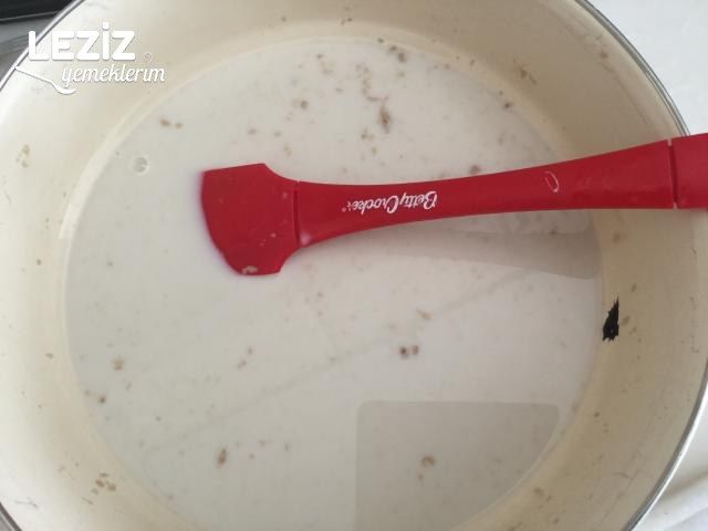 Yumuşacık Kolay Poğaça Kaşarlı Ve De Sucuklu