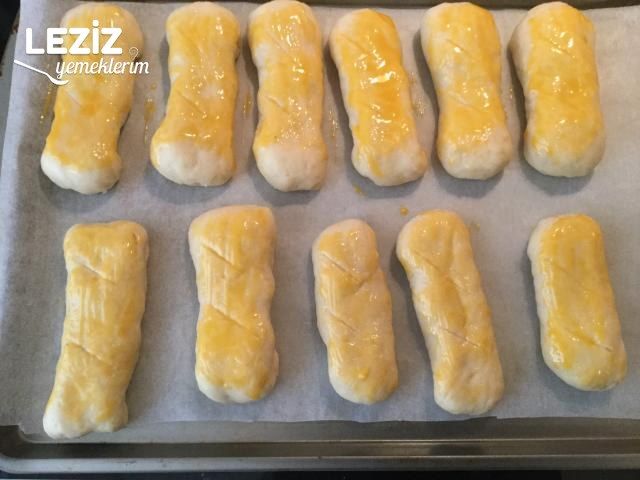 Yumuşacık Kolay Poğaça Kaşarlı Ve De Sucuklu