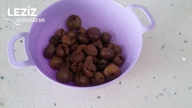 Kıymalı Yeşil Zeytin Kavurması