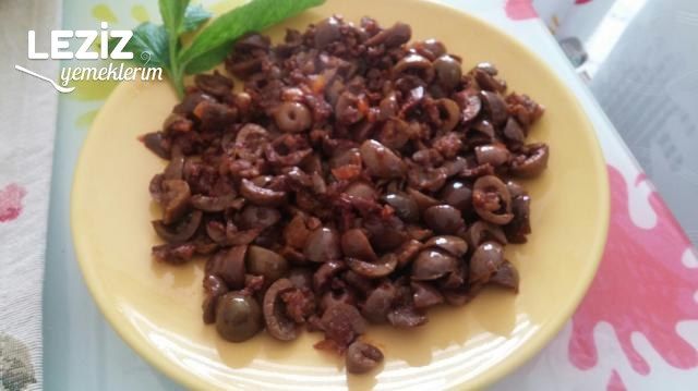 Kıymalı Yeşil Zeytin Kavurması