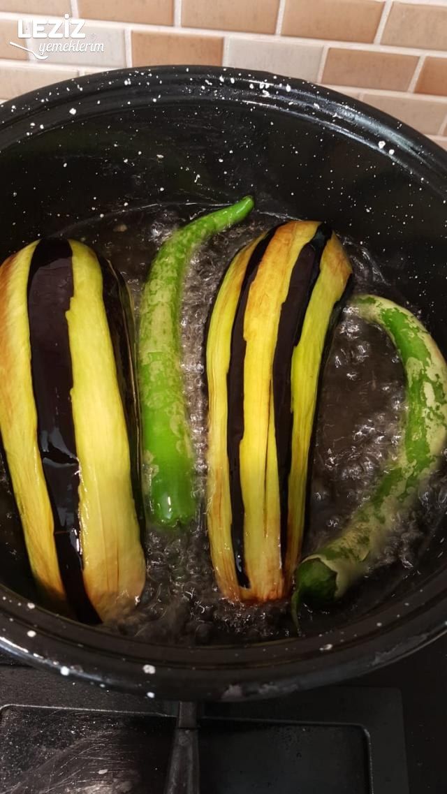 Nefis Karnıyarık Tarifi (Tam Ölçülü)