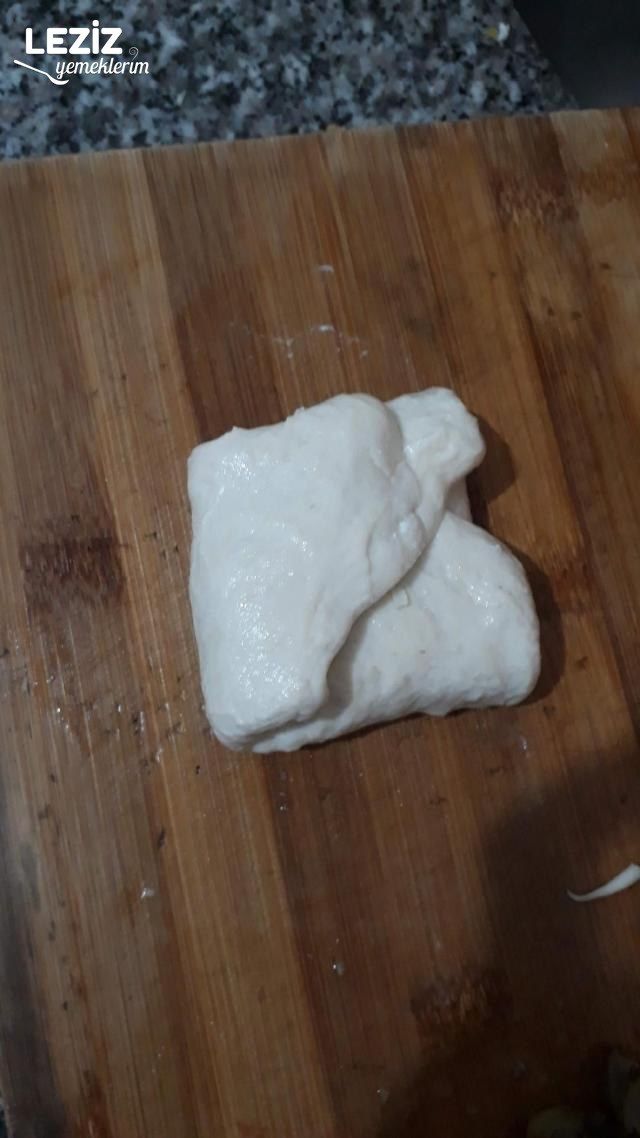 Karaköy Poğaçası Tarifi (Hakiki)