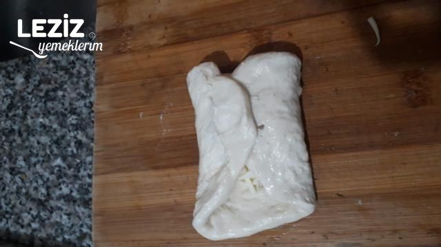 Karaköy Poğaçası Tarifi (Hakiki)