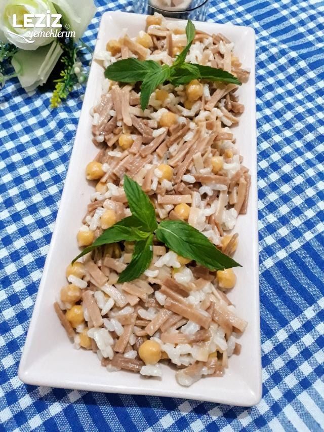 Erişteli Nohutlu Pirinç Pilavı