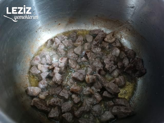 Yoğurtlu Etli Patates Çorbası