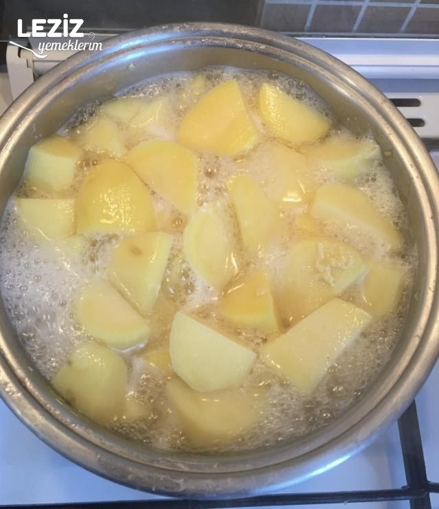 Muffin Kabında Patates Salatası