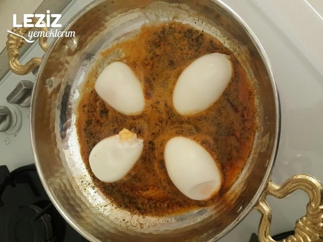 Yumurta Kapama Tarifi (Tereyağlı)