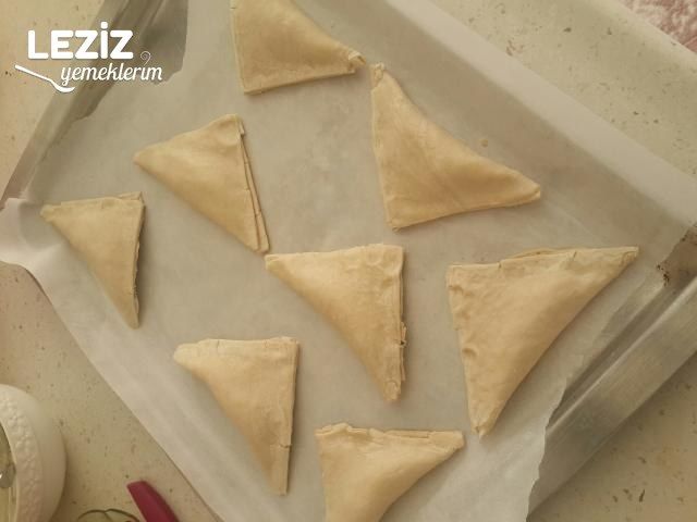 Peynirli Milföy Börek
