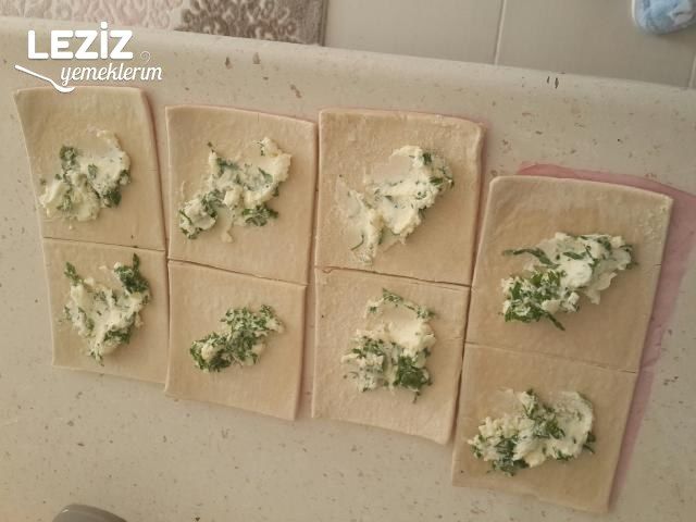 Peynirli Milföy Börek