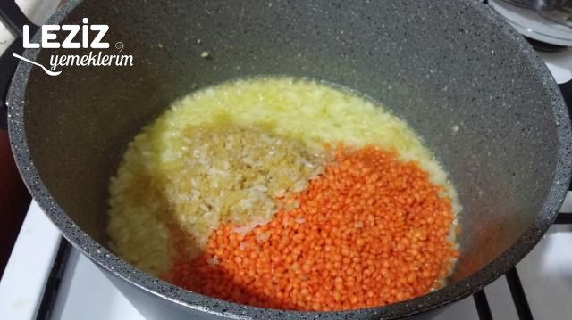 Ezogelin Çorbası Yapımı