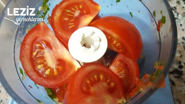 5 Dk’da Nefis Pratik Sarımsaklı Acı Sos (Şahane)