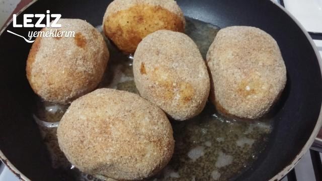 Patates Topları İçinde Sürpriz Yumurtalar