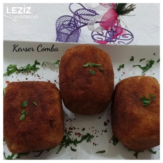 Patates Topları İçinde Sürpriz Yumurtalar