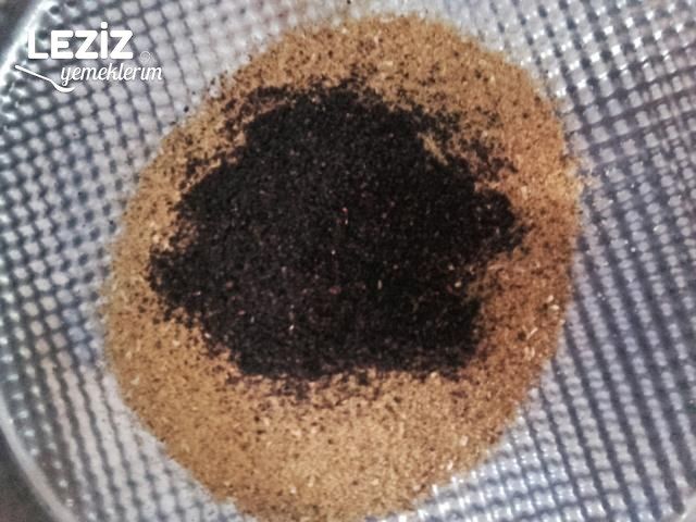 Ev Yapımı Etsiz Çiğ Köfte Nasıl Yapılır