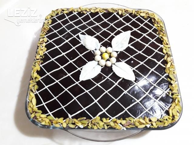 Çikolatalı Kremalı Islak Kek