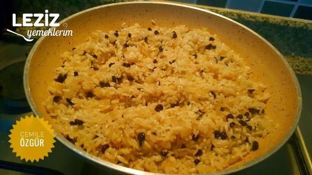 Güveçte Hamsili Pilav