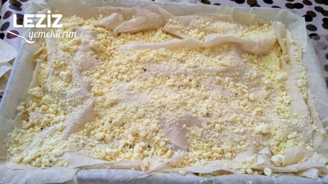 Sodalı Tepsi Böreği Nasıl Yapılır