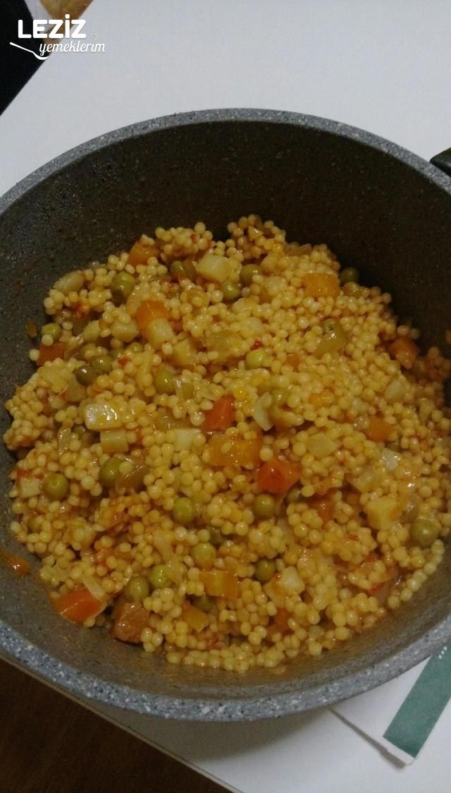 Sebzeli Kuskus Pilavı