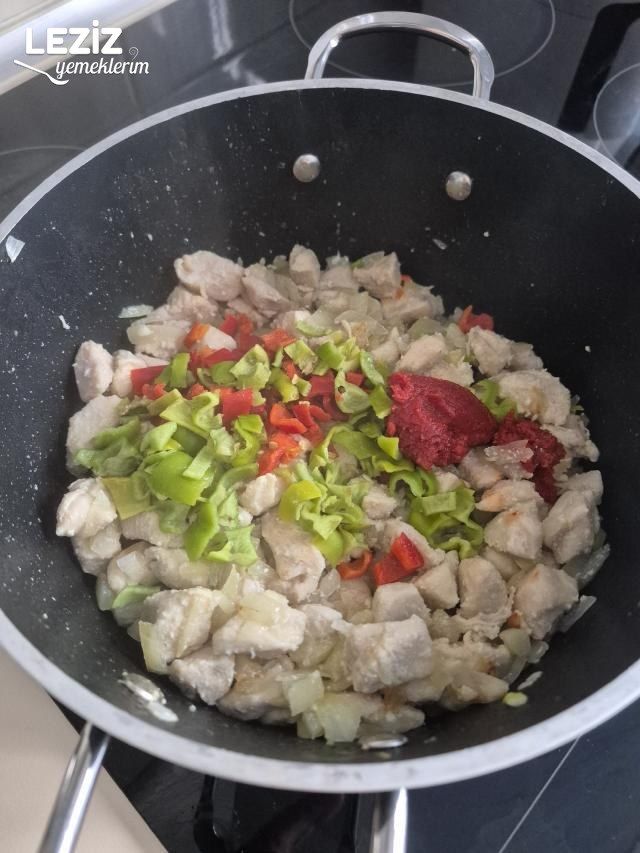 Milföy Çanağında Tavuk Nasıl Yapılır