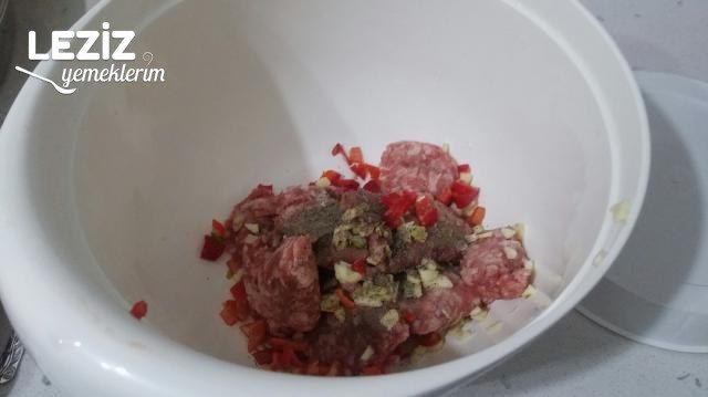 Tepside Domatesli Parmak Kebabı