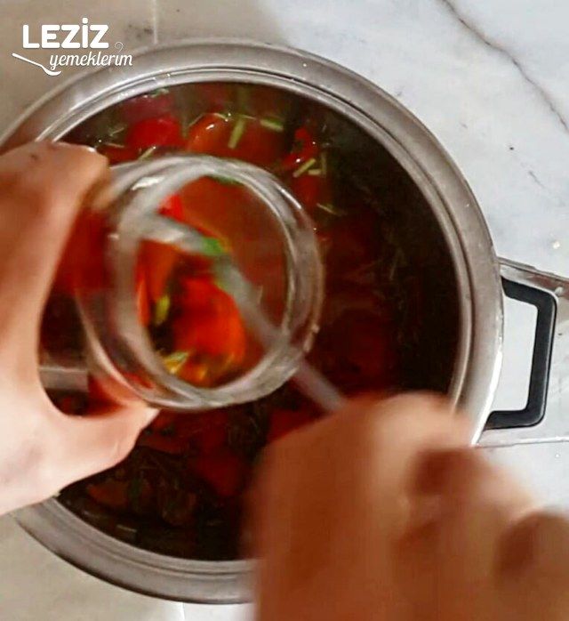 Şipşak Kapya Biber Turşusu (Haşlayarak)