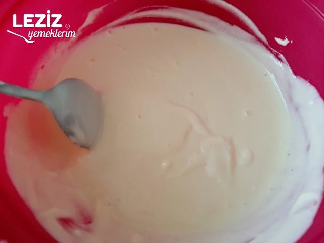 Yoğurtlu Şehriye Çorbası