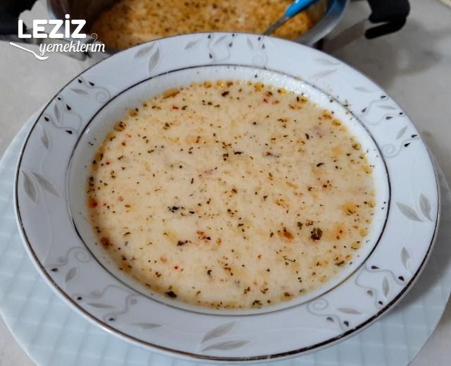 Yoğurtlu Şehriye Çorbası