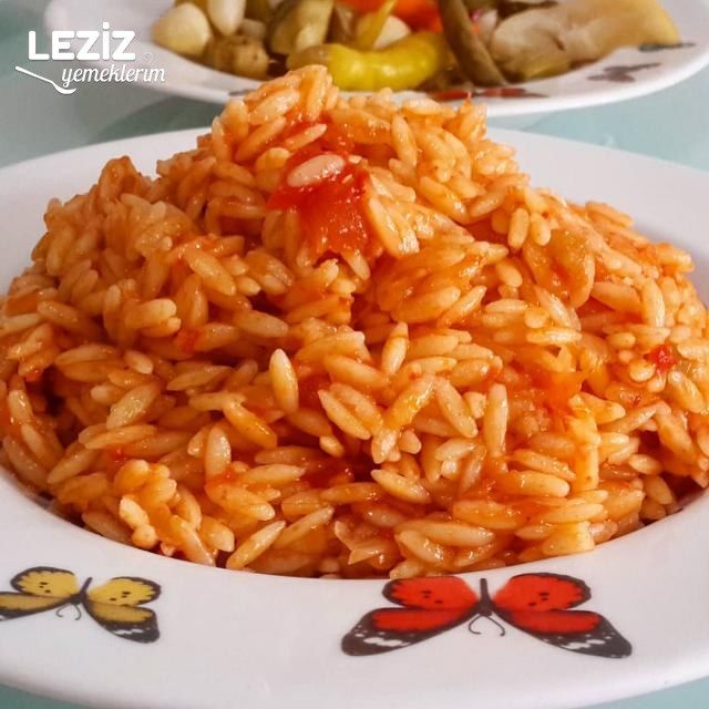 Domatesli Şehriye Pilavı