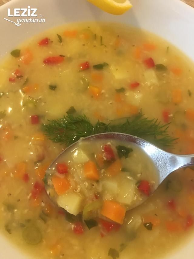 Taneli Sebzeli Mercimek Çorbası