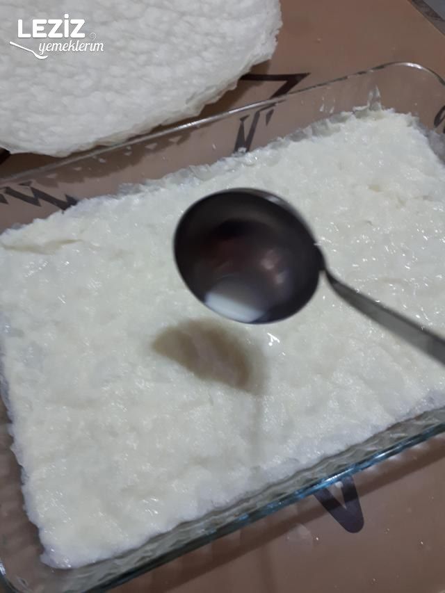 Muhallebili Güllaç Tarifi