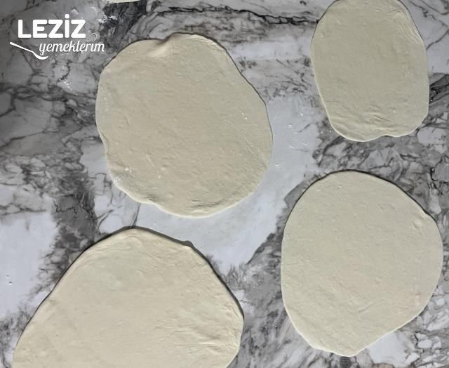 Yumuşacık Lavaş Ekmeği Tarifi