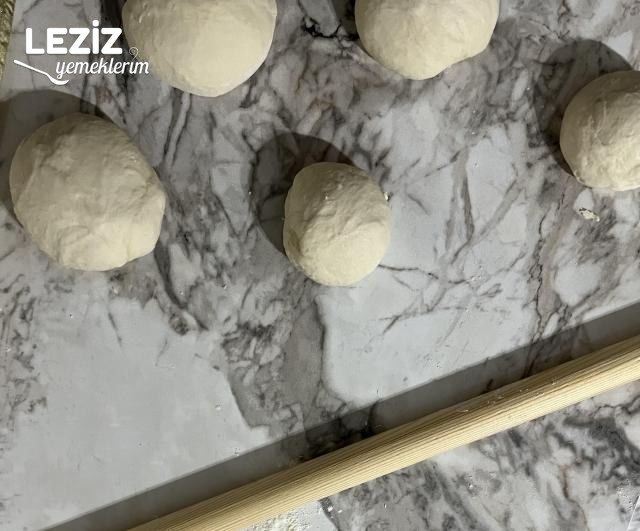 Yumuşacık Lavaş Ekmeği Tarifi