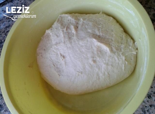 Mahlepli Peynirli Simit Tarifi