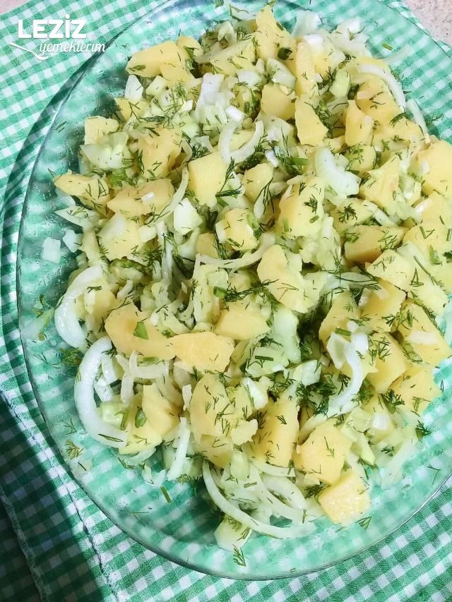 Dereotlu Patates Salatası Tarifi