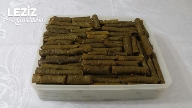 Bakliyatlı Yaprak Sarması (Çok Lezzetli)