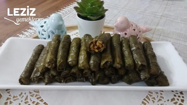 Bakliyatlı Yaprak Sarması (Çok Lezzetli)